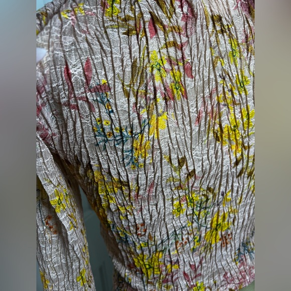 We The Free Sheer Floral Top - Pink and Green XS - Picture 4 of 7